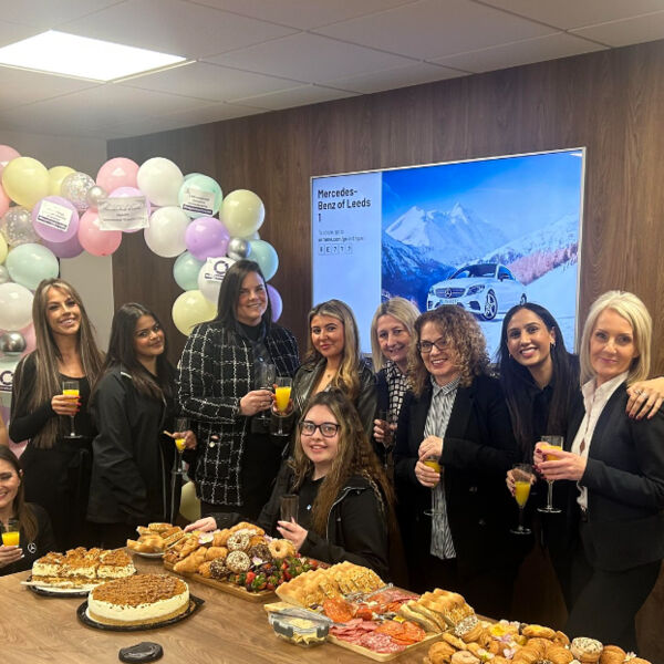 Women's Customer Connection  Thumbnail